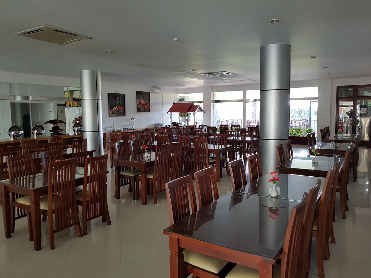 Grand Royal Taliwang Hotel Kültér fotó