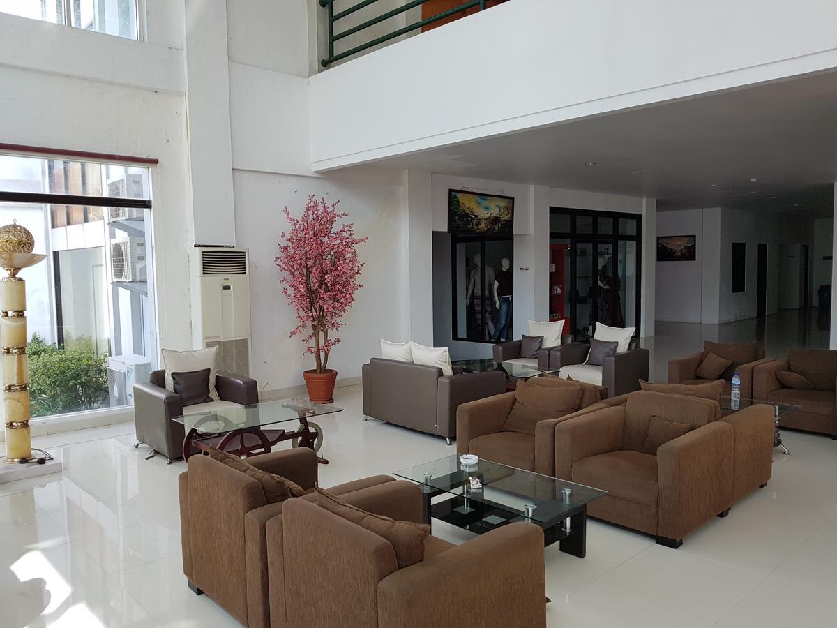 Grand Royal Taliwang Hotel Kültér fotó