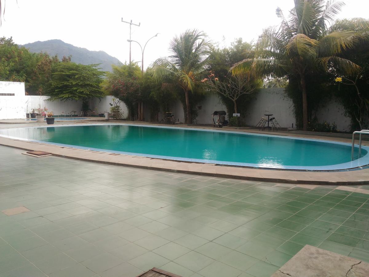 Grand Royal Taliwang Hotel Kültér fotó
